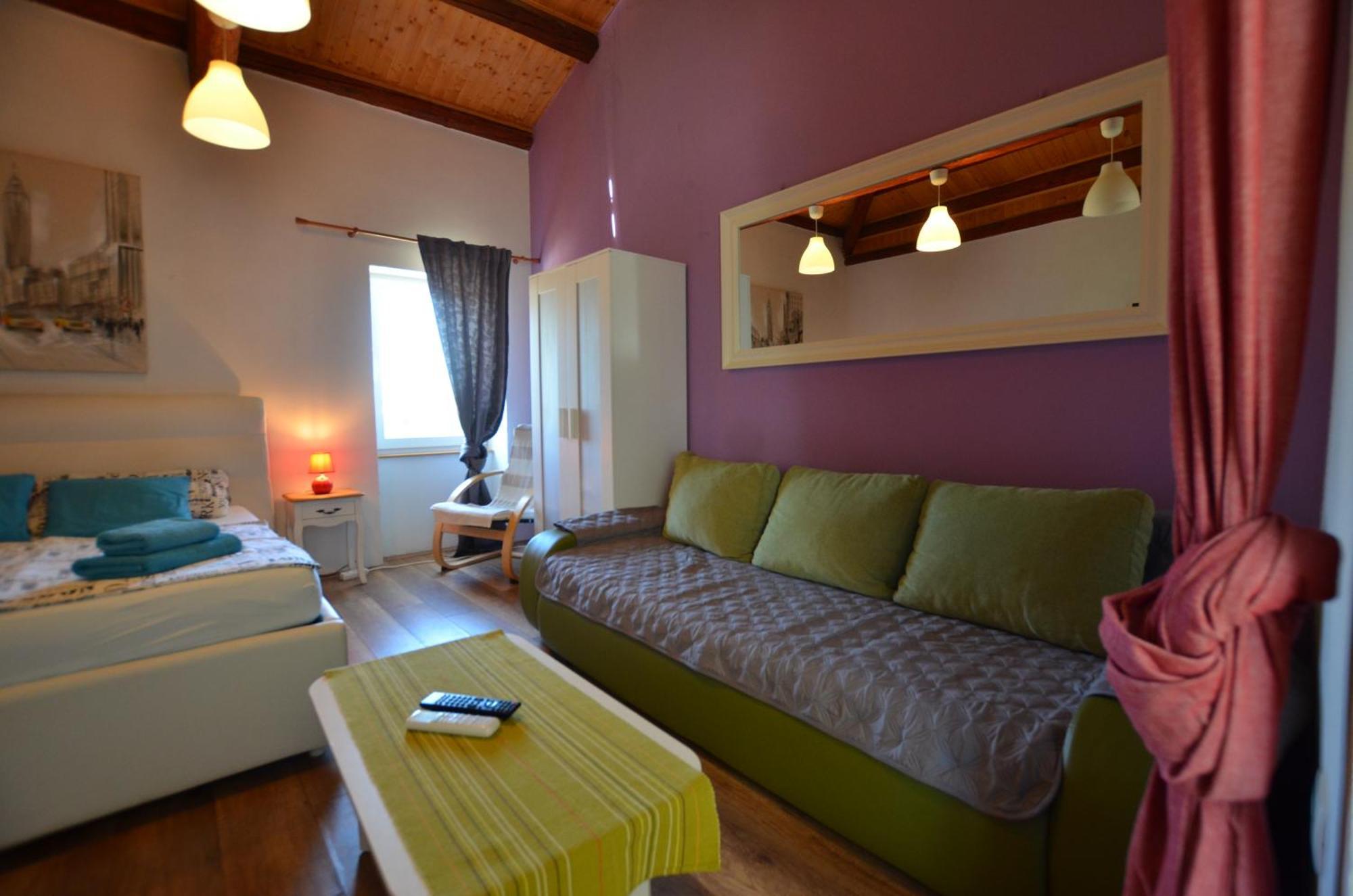 Graziella Apartment Ровінь Екстер'єр фото