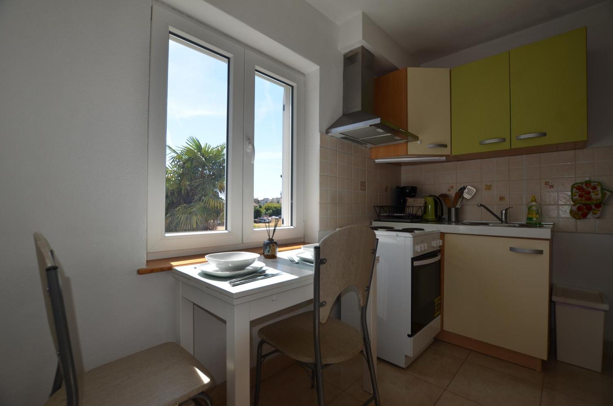 Graziella Apartment Ровінь Екстер'єр фото